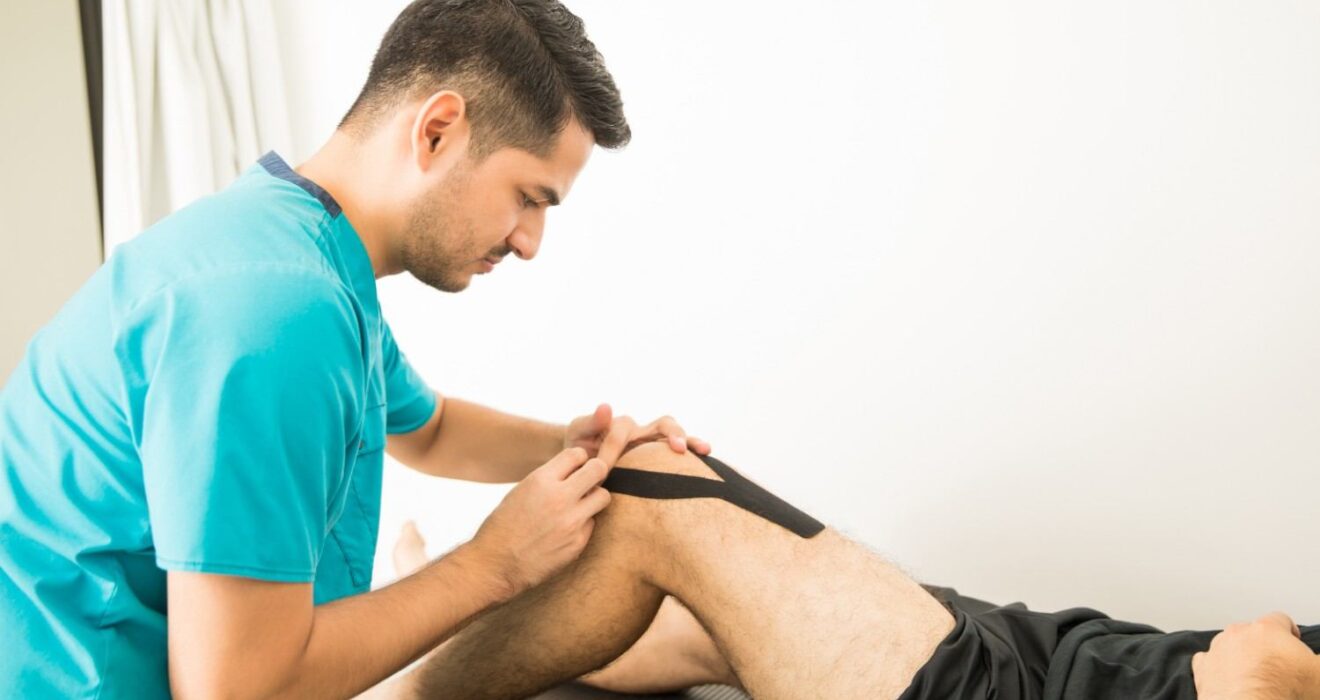 Knee Pain Treatment in Noida